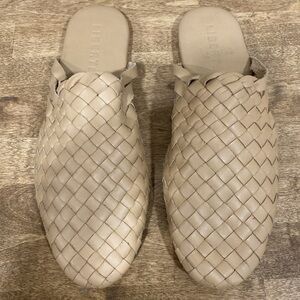 Liberté Prague Woven Mule in Cream